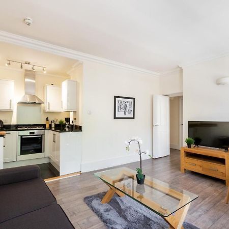 Private Apartment New Oxford Street Λονδίνο Εξωτερικό φωτογραφία